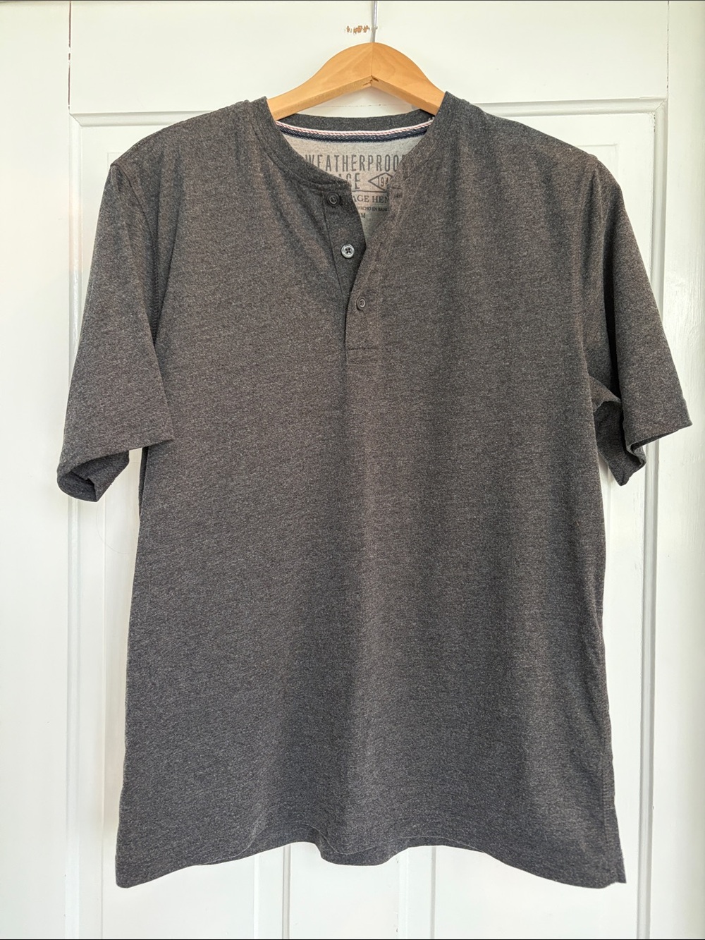 Weatherproof Short Sleeve Henley Shirt - Charcoal Gray Men’s Size Medium